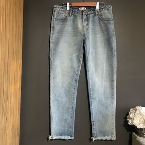 One x One Teaspoon Relaxed Leg Frayed Hem Denim Jeans